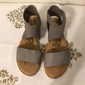 Grey leather criss cross sandals